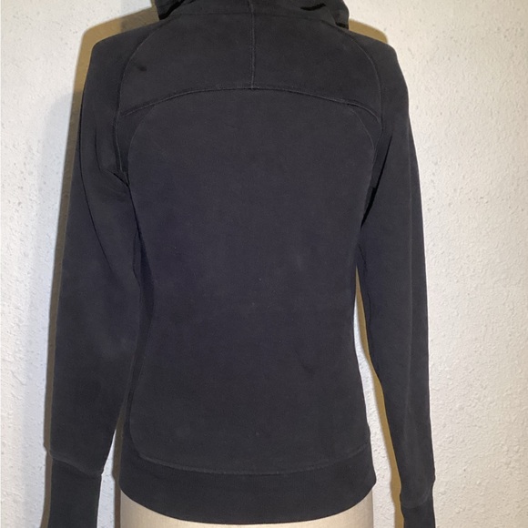 Lululemon black scuba jacket size 6 - Picture 2 of 6
